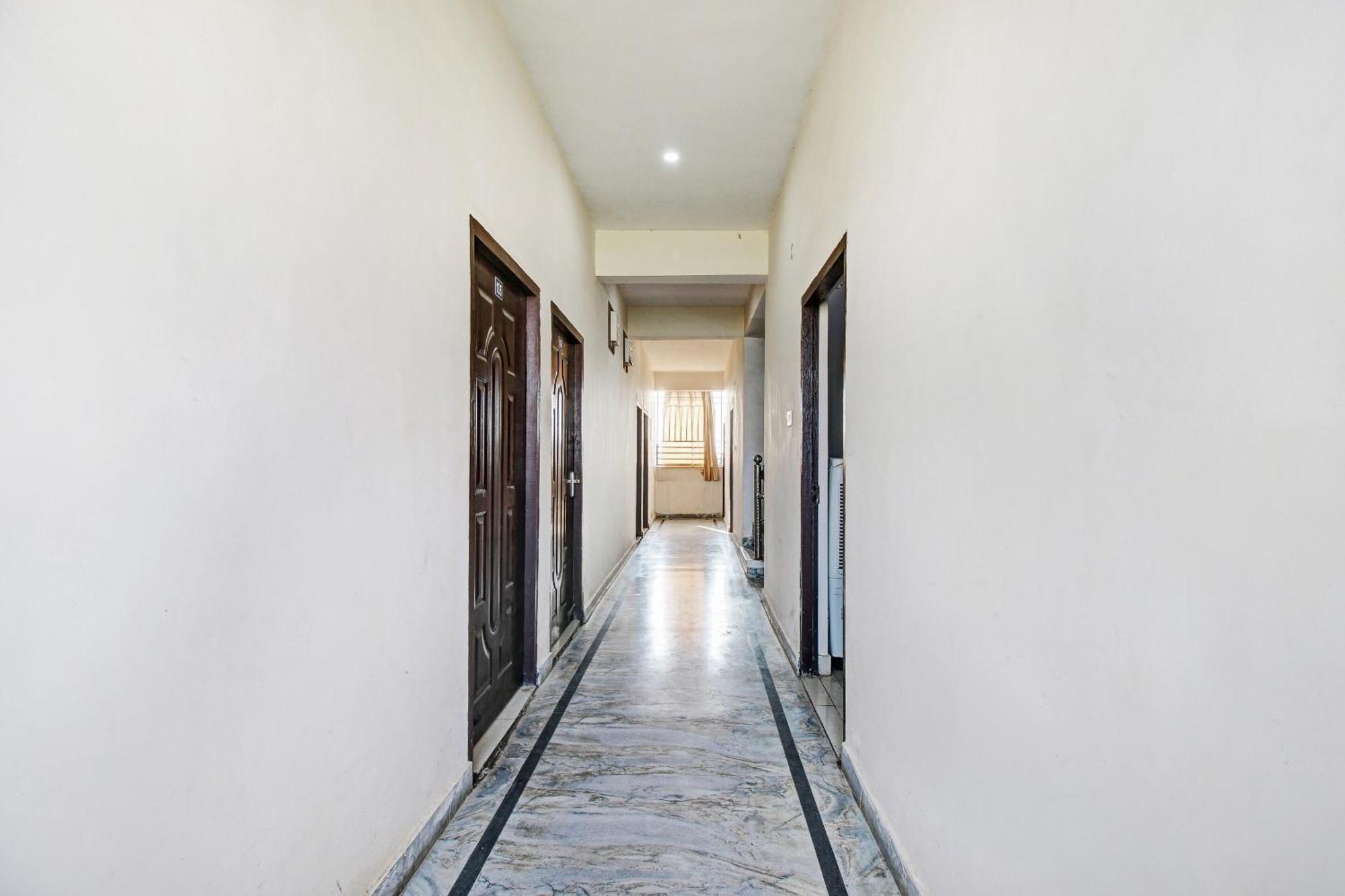 Hotel O Jr Hotel لاكناو المظهر الخارجي الصورة